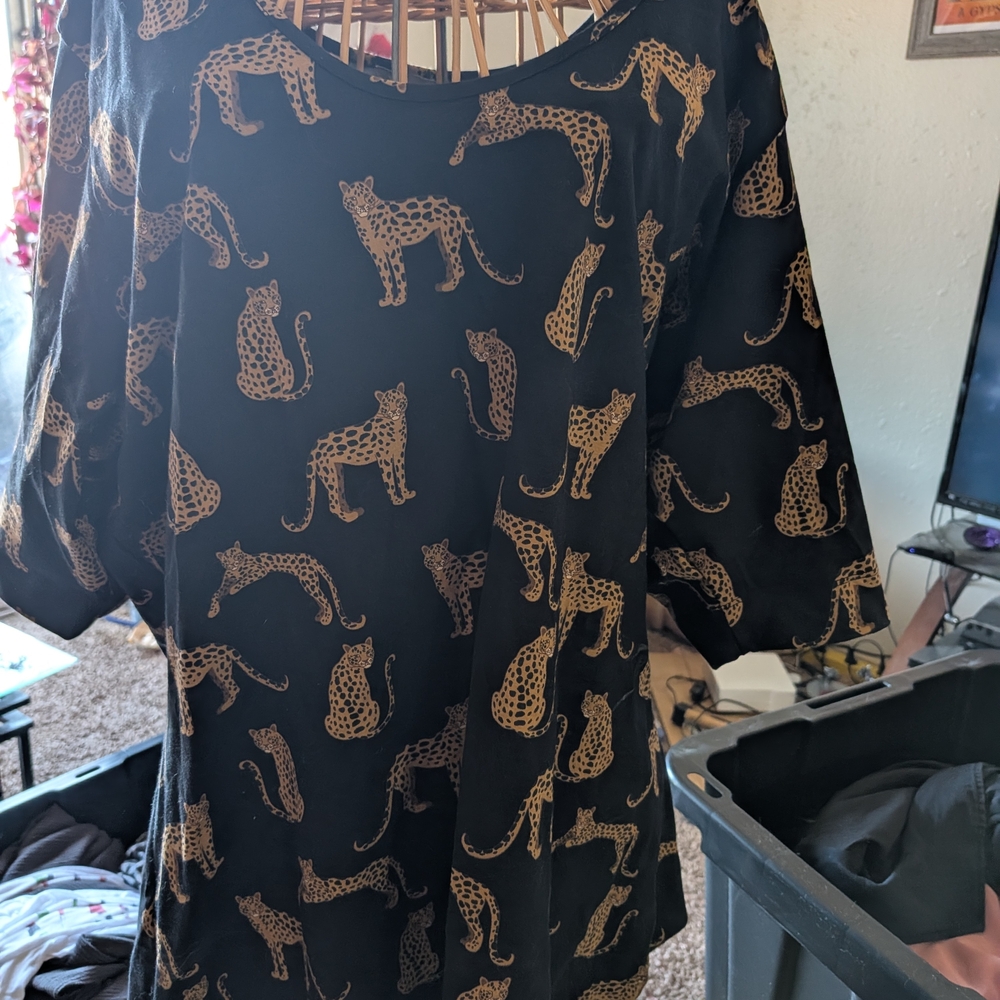 Black Tunic Top with Tan Cheetah Print